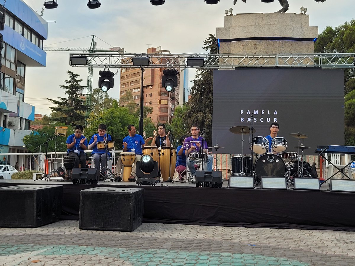 tanapasqualini's tweet photo. 🎭 Volvió #MiVeranoCultural a la ciudad ☀️
Con propuestas culturales para todos los gustos 🎶🎨 y en distintos puntos de la ciudad 📍.
Durante todo enero actividades para disfrutar en familia 👨‍👩‍👧‍👦! https://t.co/JUFu0aAjp4