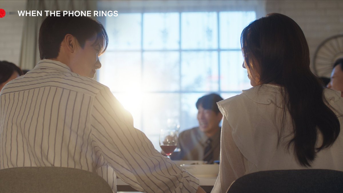 Netflix_PH's tweet photo. help, i’m still here  

#WhenthePhoneRings #지금거신전화는 #YooYeonSeok #ChaeSooBin https://t.co/aQ2jzcsbzC