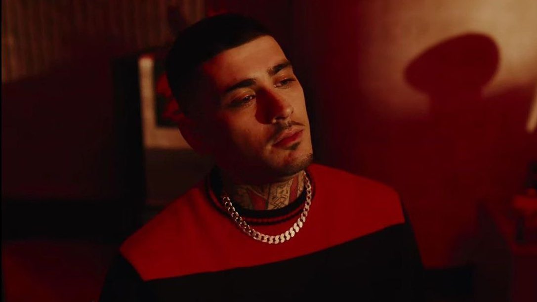 ZJMCRAVE's tweet photo. Happy 32nd birthday to the incredibly talented ZAYN! 

From breaking records with One Direction to crafting a stellar solo career, Zayn has solidified his place as one of the most influential artists of our time. With chart-topping hits like Pillowtalk, and a creative vision that spans music, fashion, and beyond, Zayn continues to inspire millions around the world. Here's to celebrating his artistry, achievements, and the unique voice that has redefined modern pop and R&B.