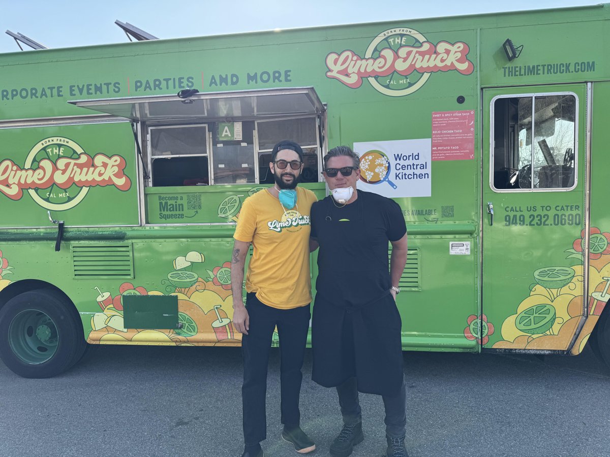 After losing his home in the Palisades Fire, WCK Chef Corps member Daniel Shemtob wanted to do something to help people facing the same situation. His Lime Truck team pooled their resources to buy him a new roll of chefs’ knives, and he brought his truck to a church in Pasadena