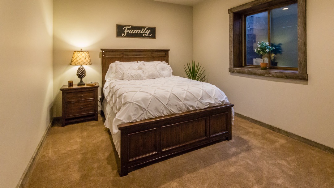 Get Rich in Your Parents' Basement: The Future of Indie Filmmaking
linkedin.com/pulse/get-rich…