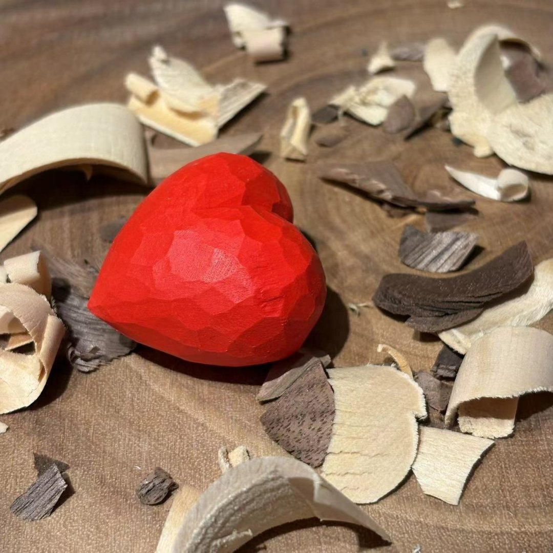 buzzingorient's tweet photo. 💖 Red Heart Wooden Carving Ornament. A timeless piece that symbolizes love and craftsmanship, perfect for gifting or decorating your home. 🌟 #HandcraftedLove #WoodenOrnament #HeartCarving #InfiniLove #ValentinesDay 
👉https://t.co/xktZVAhu18 https://t.co/NgwB7gtubP