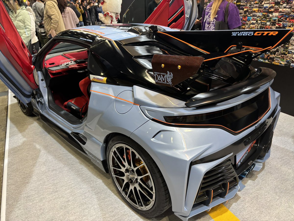 la400_copen's tweet photo. アップガレージに飾ってたエスロクカッコ良かったです♪
オーナーさんとお話しできて良かったでした^ ^
キーホルダーもありがとうございました♪

#kuriakicsn 

#東京オートサロン

#アップガレージ https://t.co/Zk1hAa0tqB