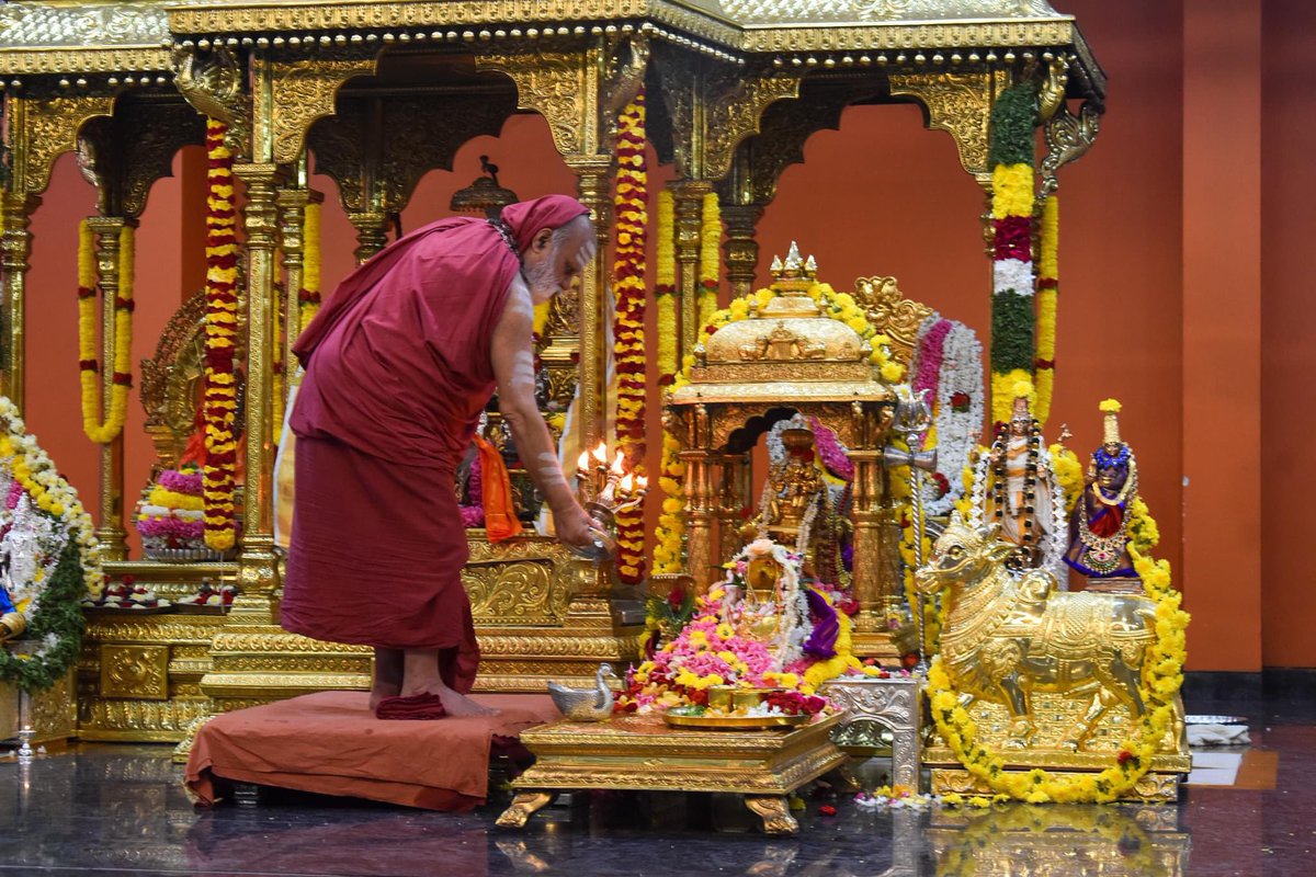 आचारहीनं न पुनन्ति वेदाः यद्यप्यधीताः सह षडभिरंगै: – Even if one one has studied the Vedas along with its six Angas (parts – namely Shiksha, Vyakaranam, Chandas, Niruktam, Jyotisham, Kalpa), the Vedas do not purify or protect him if he has no Aachara.-Sri Mahasannidhanam