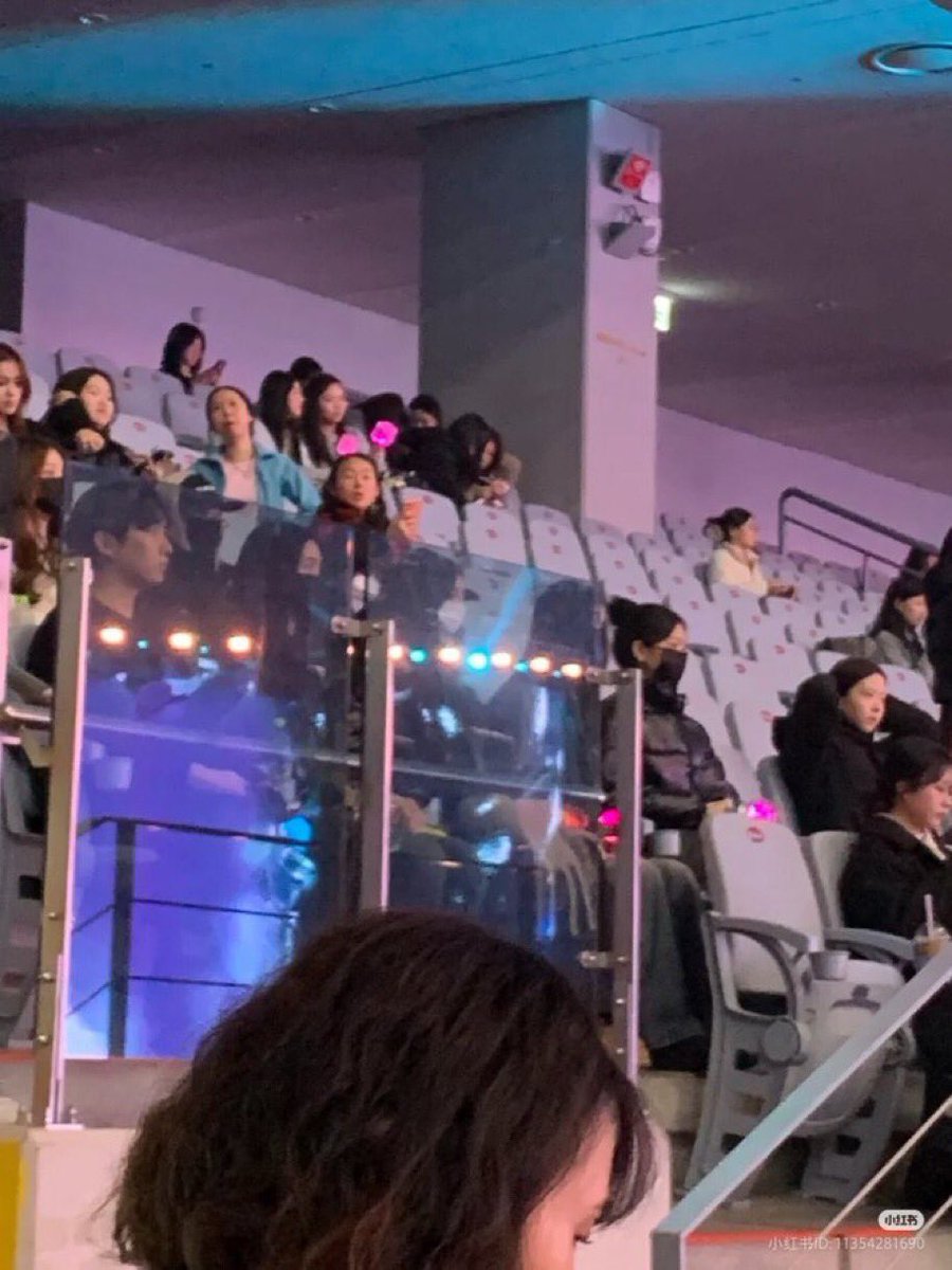 amlified's tweet photo. SM needs to free them rn!! #smngg https://t.co/RRWk3ydzyq