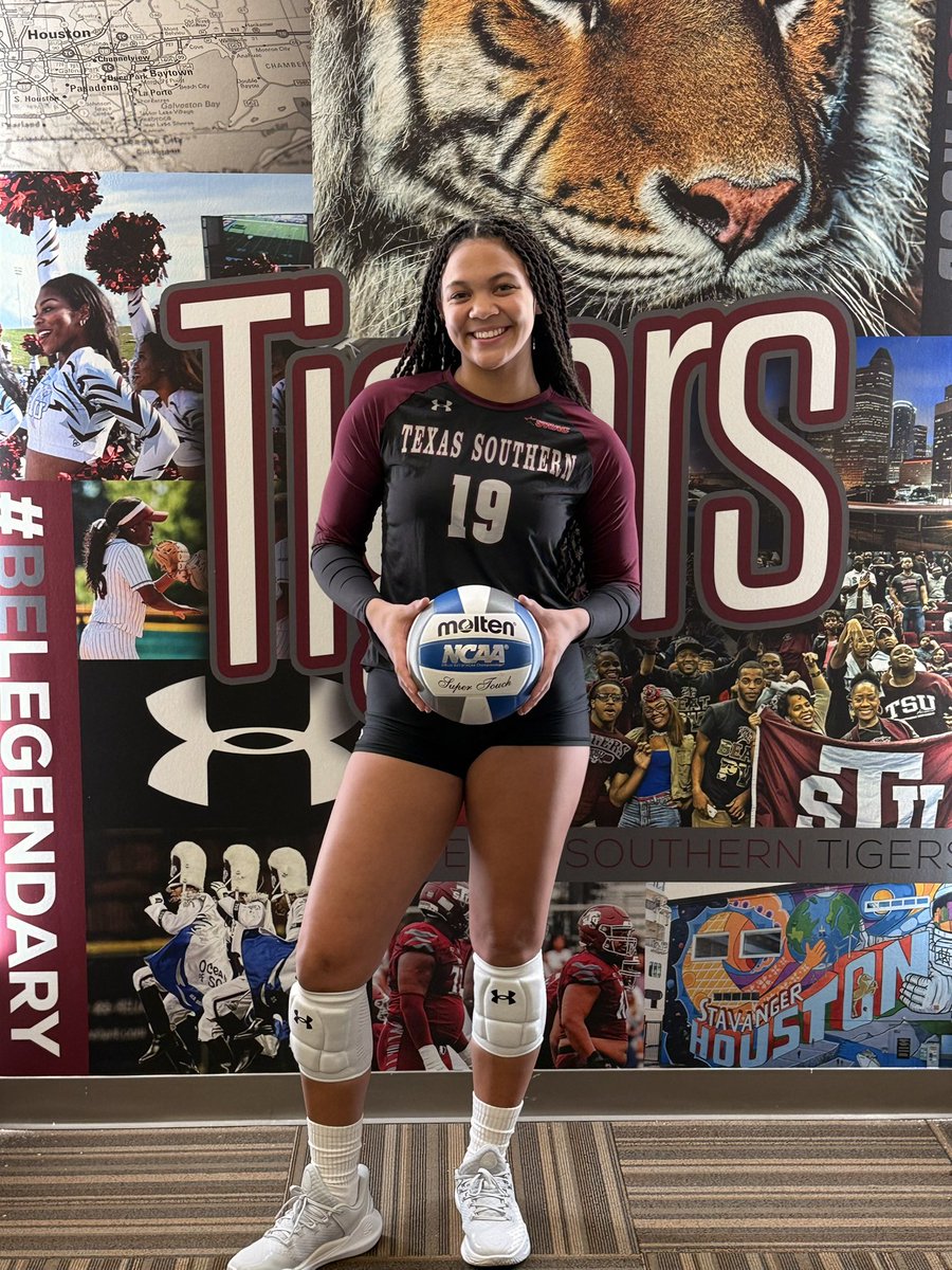 Ryleevb26's tweet photo. Thank you Coach Austin and Coach Ariel for having me for my first visit! @TXSOVolleyball I really enjoyed the day and meeting everyone! https://t.co/8CfpQgD8b4