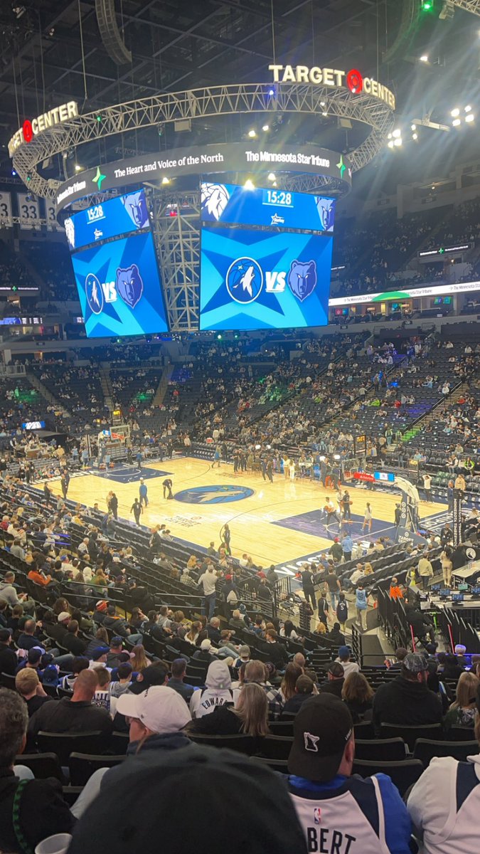 Mr. Johnny tweet media