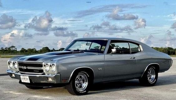 kmandei3's tweet image. #SideShotSaturday Classic!