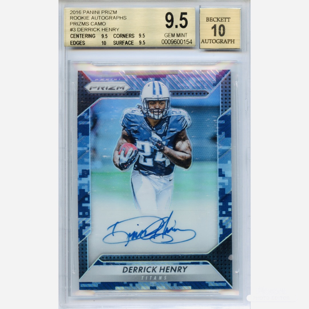 CardsGraded's tweet image. 2016 Panini Rookie Camo Autograph Derrick Henry /25   #topps #toppsfootball #beckettgrading #bgsgraded #bgs95 #rookiecard #ravensflock #rolltide #baltimoreravens #ravensnation #sportscards #sportscardinvestor #collect #thehobby #showyourhits #whodoyoucollect #tradingcards