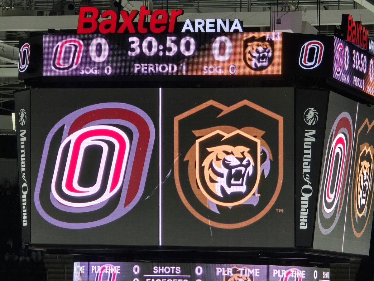 paulmcc55's tweet photo. HOCKEY Night in Omaha after my hibernation last night - go Omaha Mavericks hockey 🏒 GET THE WIN  vs Colorado College Tigers- GO MAVERICKS HOCKEY TEAM 🏒 GET THE WIN @OmahaHKY @Mavpuck @MavsLiveUpdate https://t.co/pSZJ0VOqvy