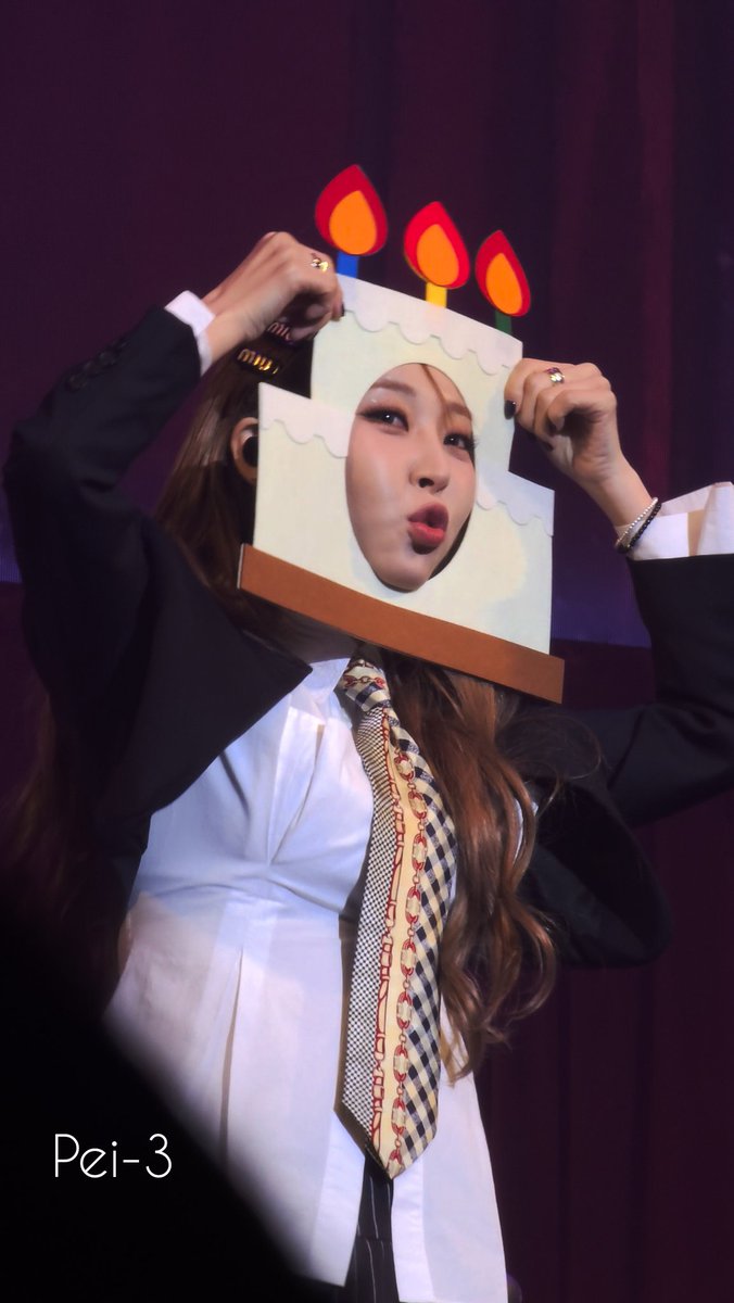 PeiPei41154006's tweet photo. 2024.12.22 문별 (Moon Byul) The first anniversary of Moon Byul &amp; SHOOTING STAR [Twinkle Twinkle] 2PM

#mamamoo #마마무 #moonbyul #moonbyulyi #문별 #문별이 #SHOOTING_STAR #MOON_STAR #MoonByul #Twinkle_Twinkle #moonbyuls2shootingstar4ever #20241222 https://t.co/SRWiiaGR73