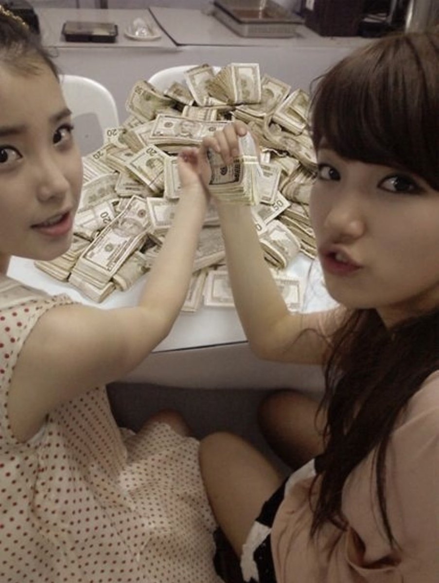 my hometown on fire I burned 7 bands on $TWEAKER (100k last 3 week) I lost all 5 placement games on valorant but 

IM STILL BALLIN.

GLORPTARDIO