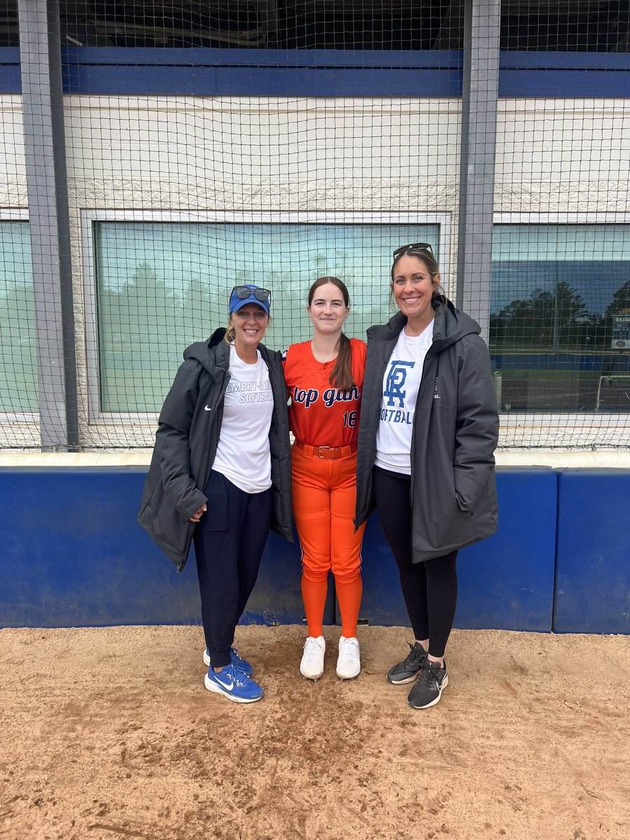 I had an amazing day at <a href="/ERAUSoftball/">Embry-Riddle Softball</a> !! Thank you <a href="/coachkelsid/">Kelsi Dunne Diaz</a> and <a href="/AllyneClark/">Coach Al</a> for putting on such a great camp! I loved talking to your players and learning about your program! I can’t wait to come back! <a href="/KansasRogers/">Top Gun 07 KS</a> <a href="/Morgan_Rignell/">Morgan Rignell</a> <a href="/TopPreps/">247 College Sports News Recruiting Top Preps on X</a> <a href="/CoastRecruits/">Coast 2 Coast Recruits</a> <a href="/SBRRetweets/">Softball Recruiting Reposts</a>