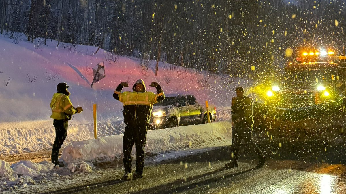 UDOT Cottonwood Canyons tweet media