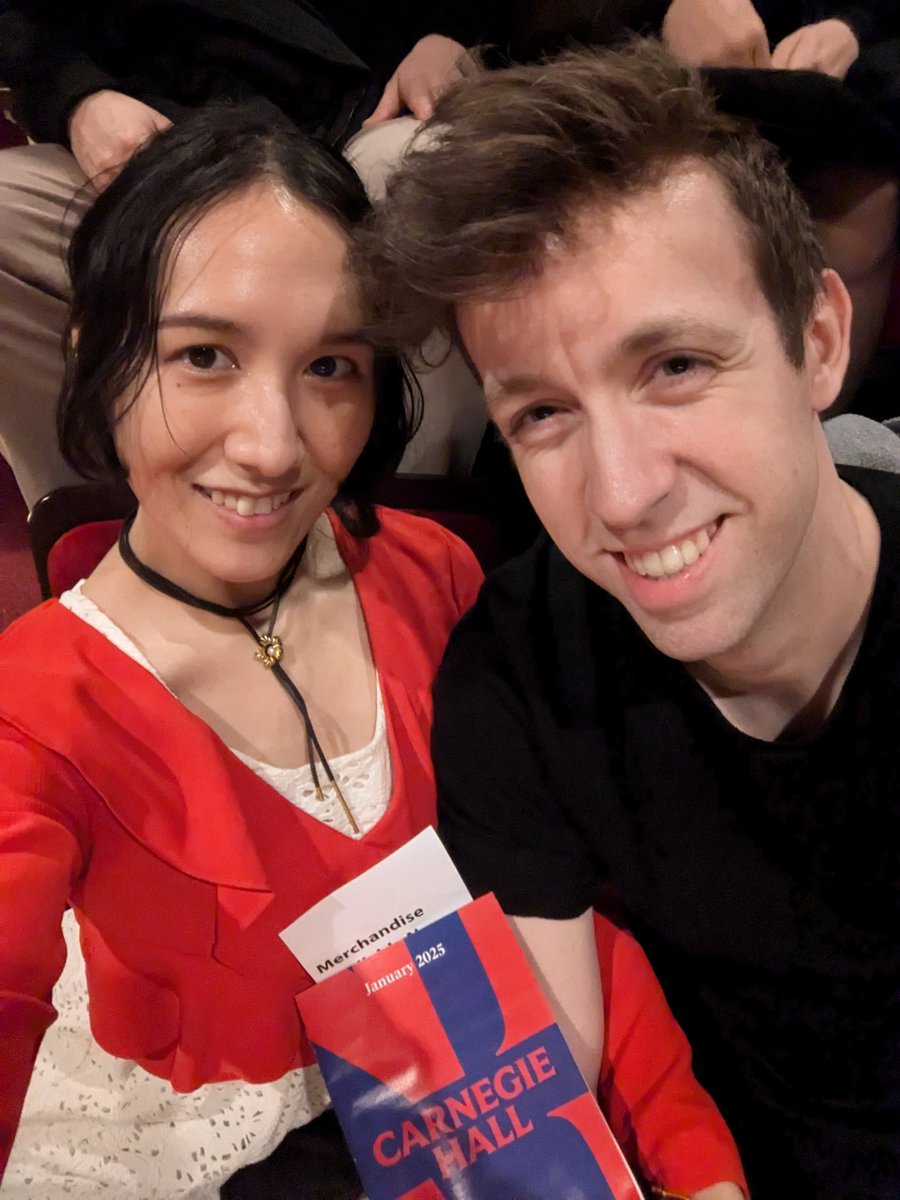 AustyLaVista's tweet photo. FF7 rebirth concert!! https://t.co/I318ypgbvY
