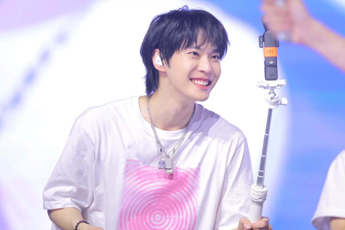 랑 .. tweet media