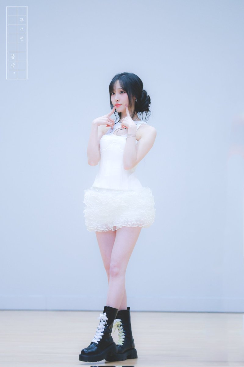 250111 음악중심 미니팬미팅 여자친구 유주(YUJU) ❤️

<a href="/GFRDofficial/">여자친구 GFRIEND</a> #유주 #YUJU #GFRIEND #최유나 #ユジュ #여자친구 #우리의다정한계절속에