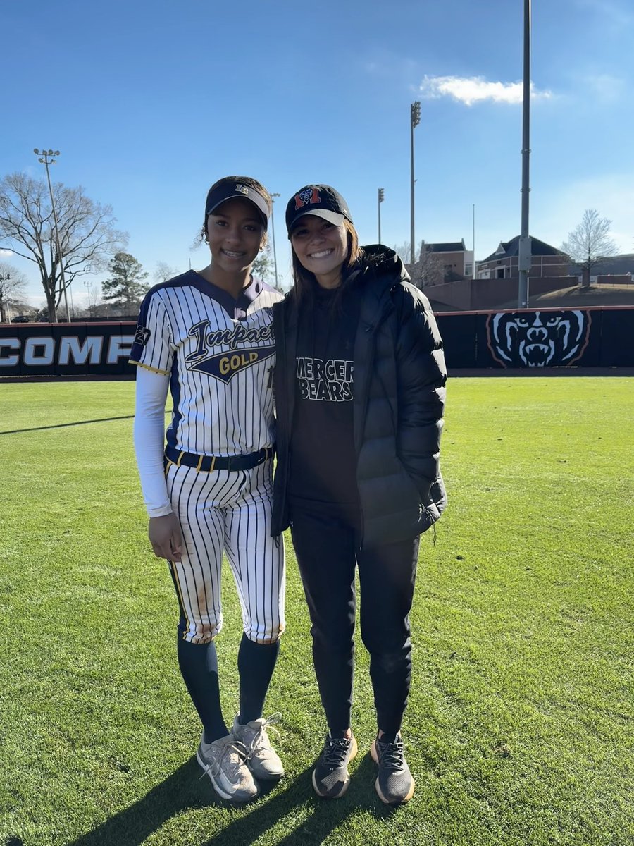 Chelsea_Lewis12's tweet photo. Thanking @MercerUSoftball for hosting such a great camp today. I learned so much and had so much fun. Can’t wait to be back next week!@LindsayFico @DevynFlaherty @ImpactGold08GA https://t.co/bJJXDVJyw6