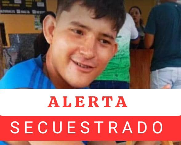 AlfredoARamos's tweet photo. El dictador autoproclamado y usurpador de la presidencia de Venezuela,nicolas maduro,secuestra al adolescente Jesús Gabriel Useche de condición especial en Cabudare,estado Lara,imputándolo por terrorismo por el solo hecho de pasar por una protesta el 9Enero.#LiberenAGabriel https://t.co/LNKv0RFudz