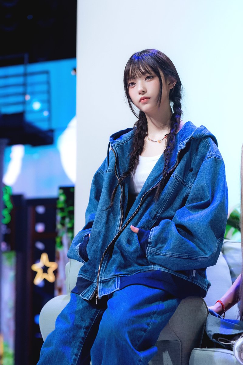 NewJeans_Base's tweet photo. https://t.co/l5kkm7mkaZ