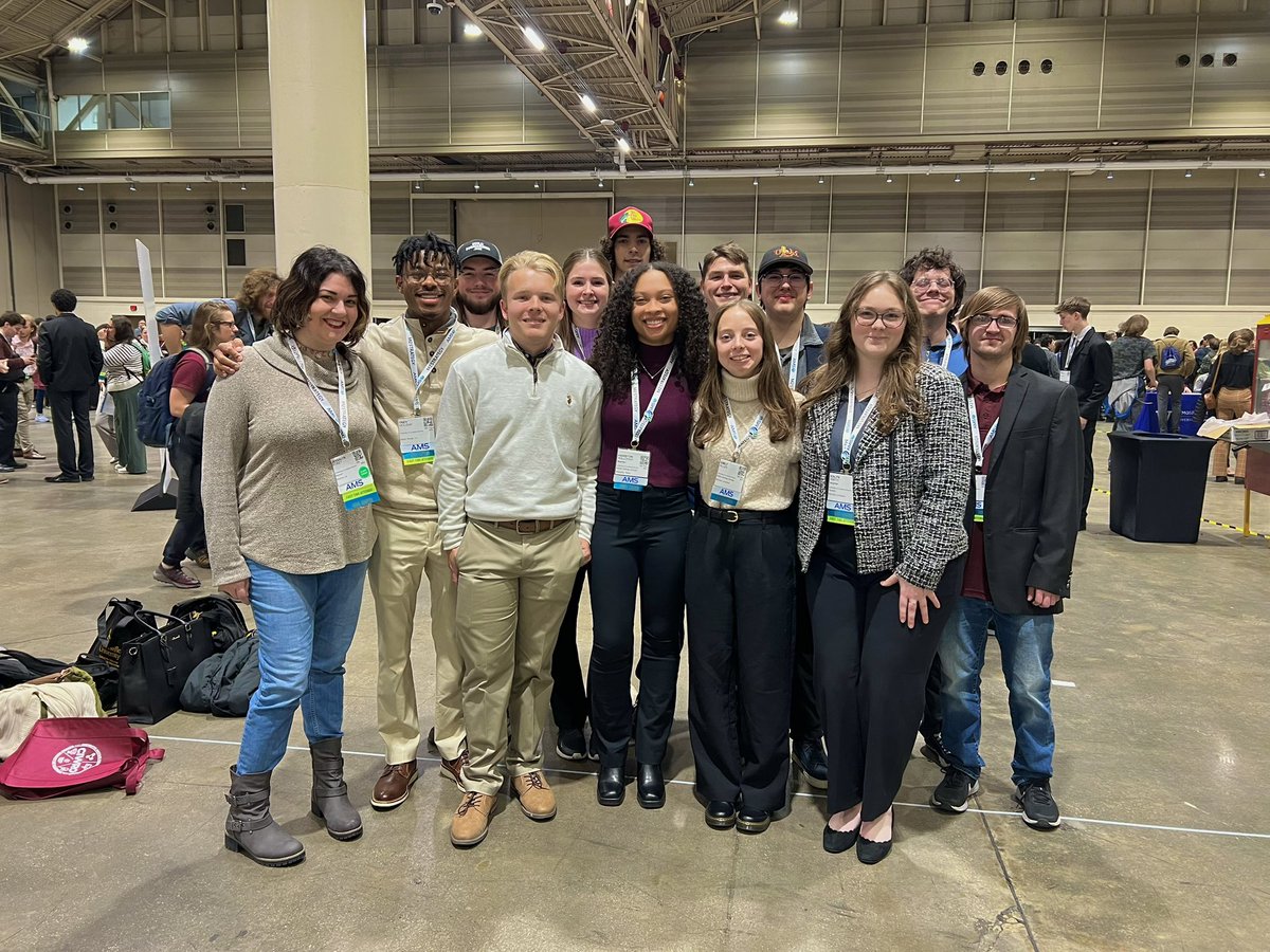 The ULM AMS chapter welcomes everyone at #AMSStudent2025 to Louisiana! We’re probably the only student chapter that already gets gumbo and jambalaya in our university cafeteria😂