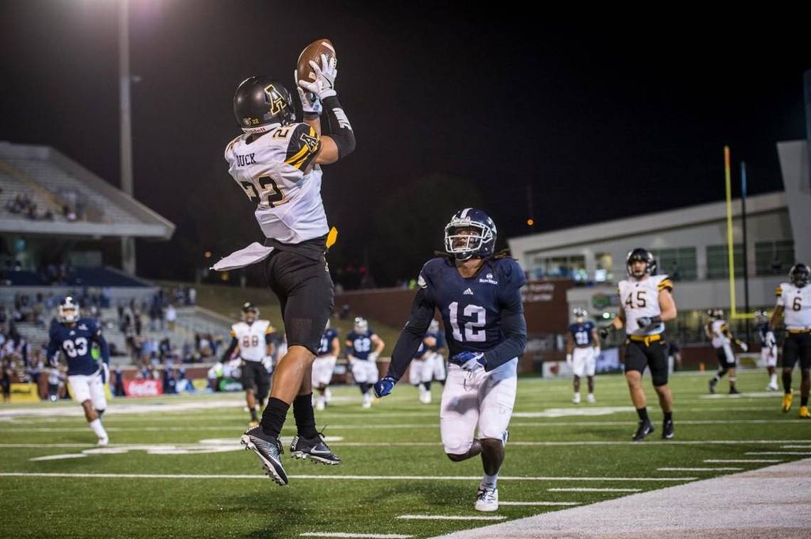 CFBHome's tweet photo. The most underrated Rivalry in the south. https://t.co/TVAUZ9LazI