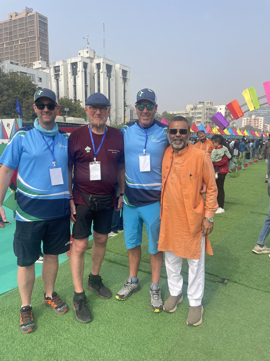 VimalUpadhyay's tweet photo. અમદાવાદ રિવરફ્રન્ટ ખાતે ગુજરાત રાજ્યના મુખ્યમંત્રી શ્રી ભૂપેન��દ્રભાઈ પટેલજી,કેબિનેટ મંત્રીશ્રી અને દેશ-વિદેશના વિવિધ આમંત્રિત મહેમાનશ્રીના હસ્તે ,🪁અમદાવાદ ઇન્ટરનૅશનલ કાઇટ ફેસ્ટવલ 2025 નો પ્રારંભ કરવામાં આવ્યો છે,(11 - 14 જાન્યુઆરી) 47 દેશના 143, ગુજરાતના 417 પતંગ રસિયા 
#પતંગ https://t.co/JXY8qE6Vmd