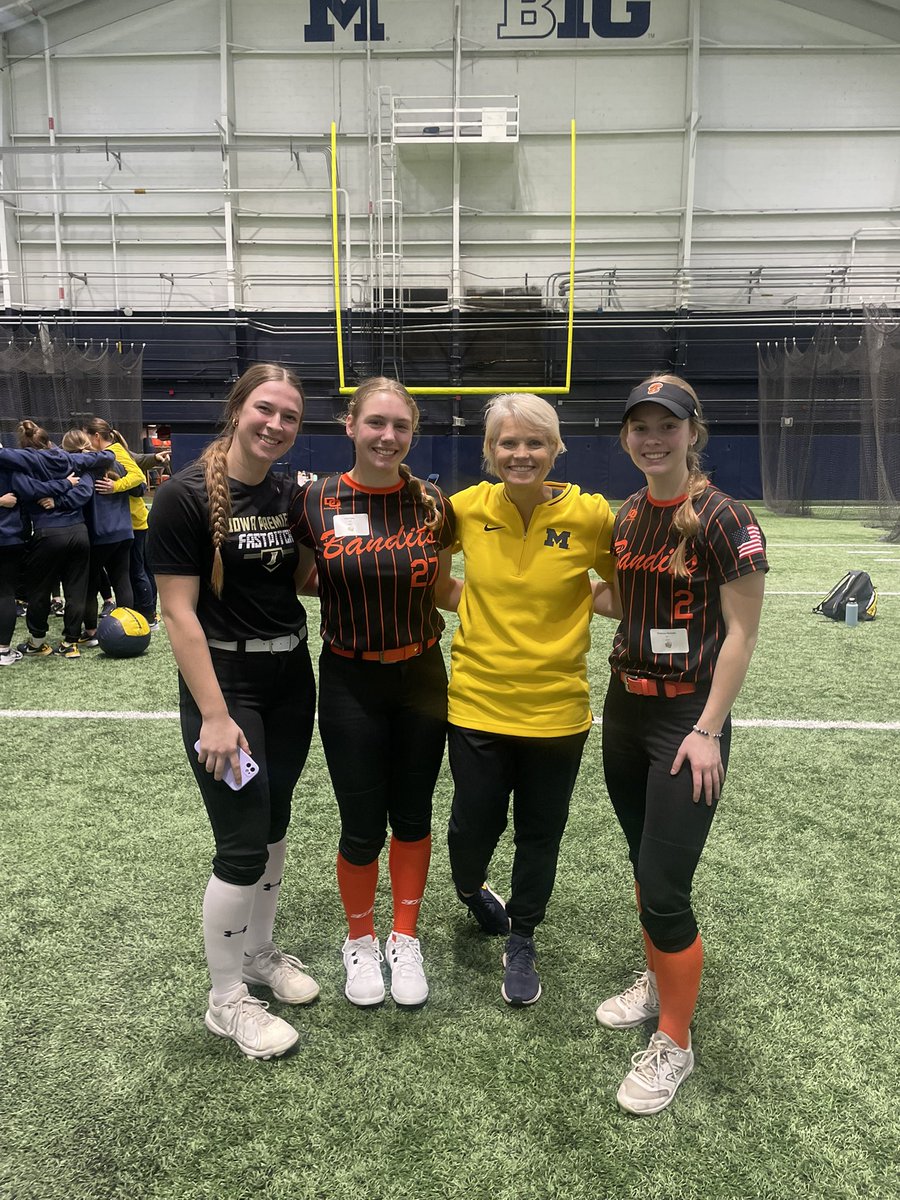 Bre Meracle 2027 (‘08) (@breanna_meracle) on Twitter photo Was able to make it to the <a href="/umichsoftball/">Michigan Softball</a> camp this weekend and see some old and current teammates! So fun to learn new things from <a href="/btholl/">Bonnie Tholl</a> <a href="/canfield_faith/">faithyyy</a> <a href="/chiddy3/">Amanda Chidester, OLY</a> and all the other great players and coaches. I’m grateful to be able to learn more about Michigan softball! Go Blue Was able to make it to the <a href="/umichsoftball/">Michigan Softball</a> camp this weekend and see some old and current teammates! So fun to learn new things from <a href="/btholl/">Bonnie Tholl</a> <a href="/canfield_faith/">faithyyy</a> <a href="/chiddy3/">Amanda Chidester, OLY</a> and all the other great players and coaches. I’m grateful to be able to learn more about Michigan softball! Go Blue