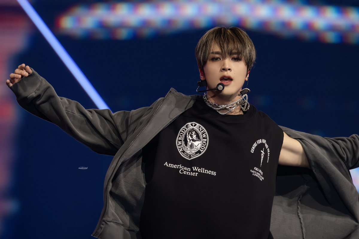 full_sunkissed6's tweet photo. 왤케 남자임 ;;

250110 SMT #해찬 #HAECHAN https://t.co/NWPoFQICDT