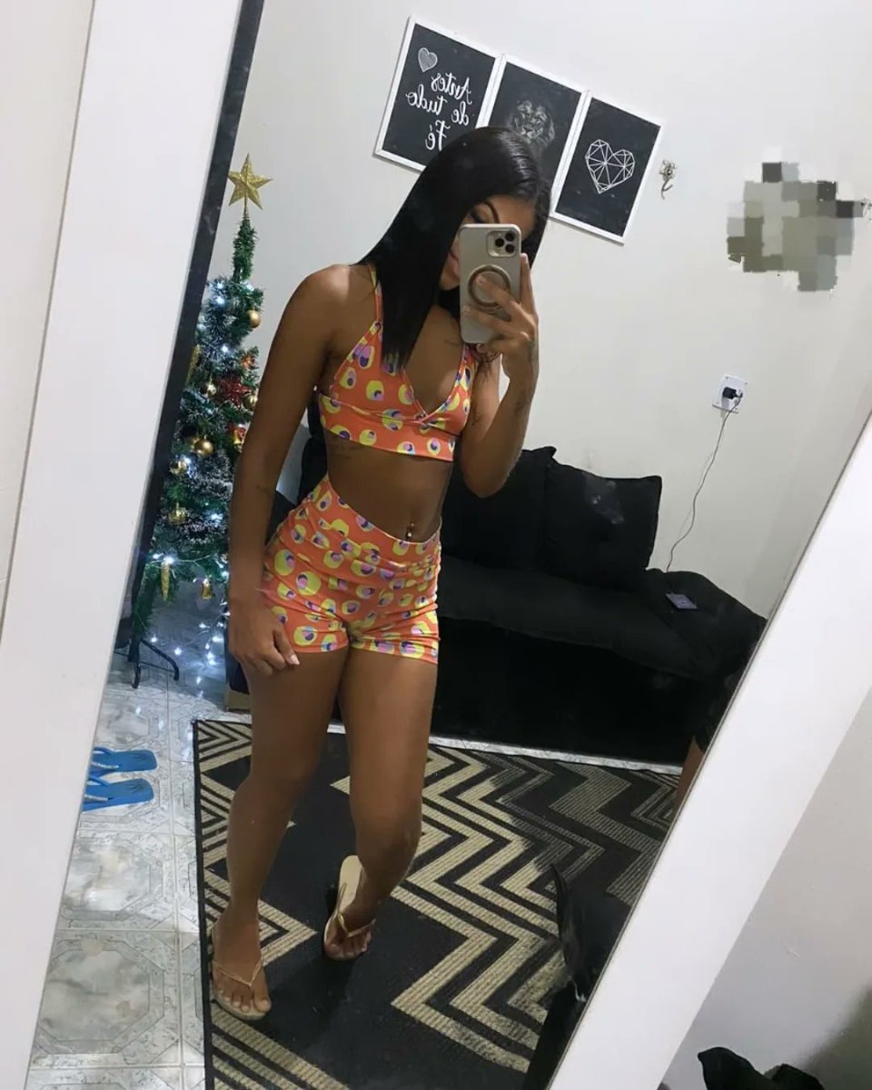 Emily04122020's tweet photo. 🧡 https://t.co/1XsDAIfiDQ