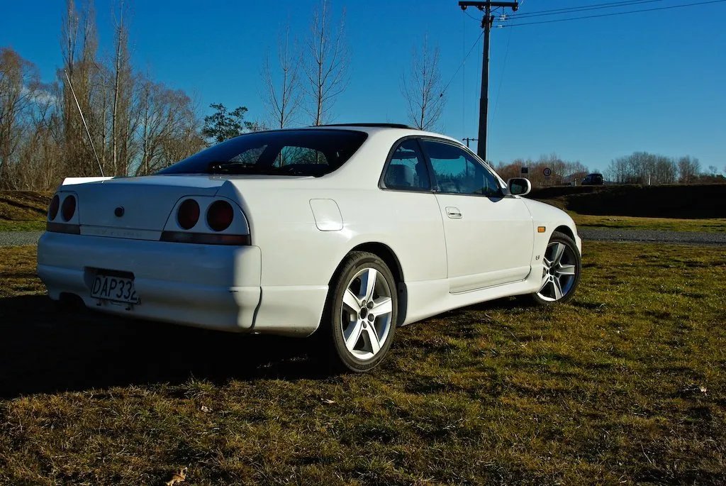 ⚆⚆⚆ tweet media