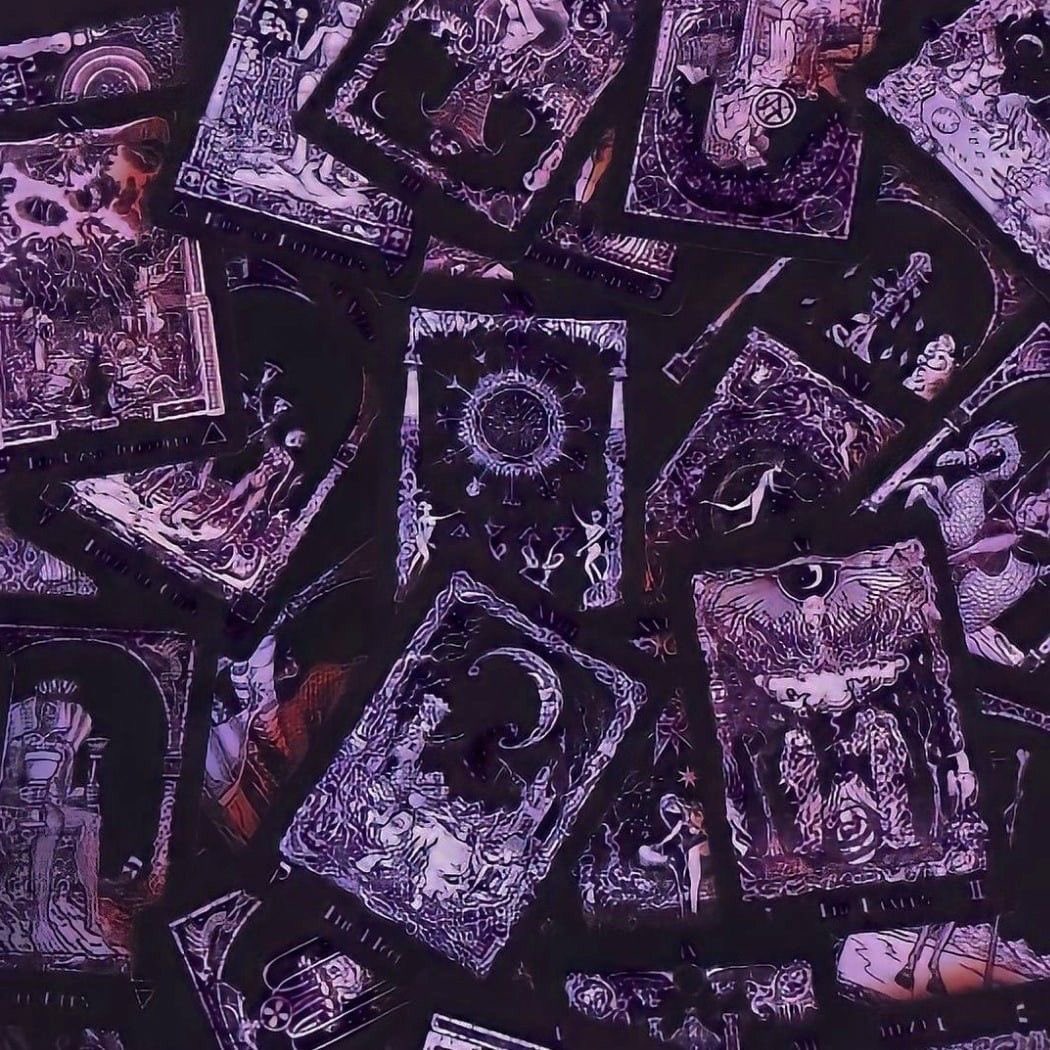 ivaanqq's tweet photo. Minsung — Au | Serendipity

En donde Jsng cree fielmente en el tarot y todo lo relacionado.

O en donde Mnho, cansado de su amigo seungmin, le acepta una lectura de amor https://t.co/8njaVLuhwb