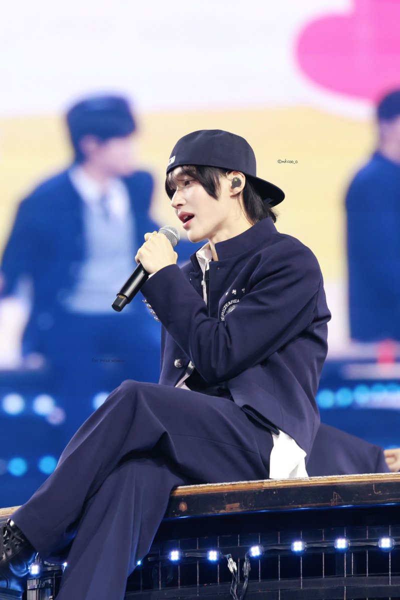 250111 smtown 🧢

#WONBIN #원빈 #ウォンビン　
#RIIZE #라이즈 #박원빈