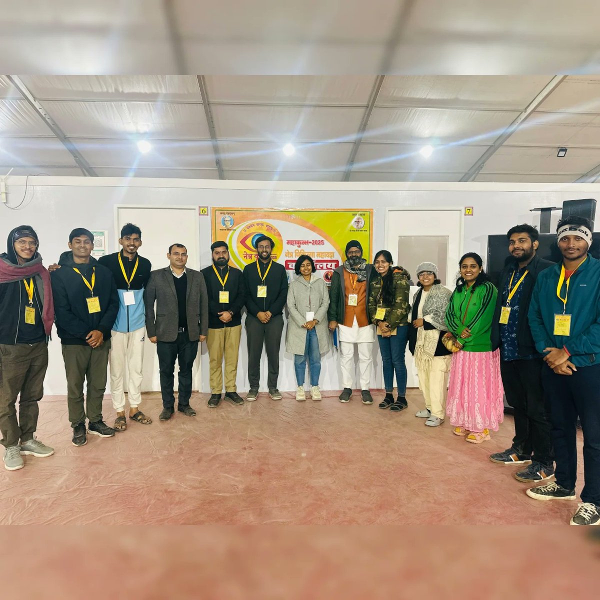 MeDeVisionOrg's tweet image. Glimpses of Day 1 of Netra Kumbh Internship.

#MeDeVision 
#Netrakumbh
#Medical