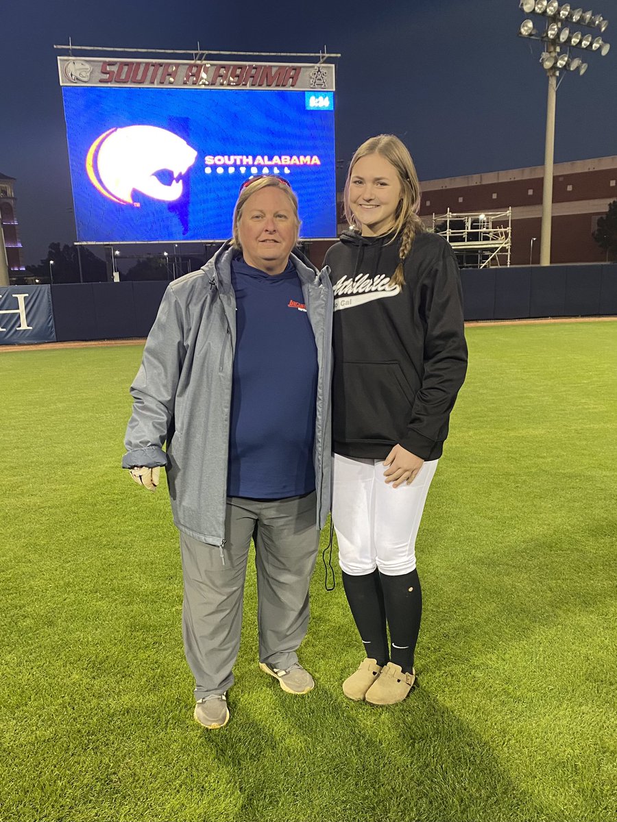 Addie Hicks tweet media