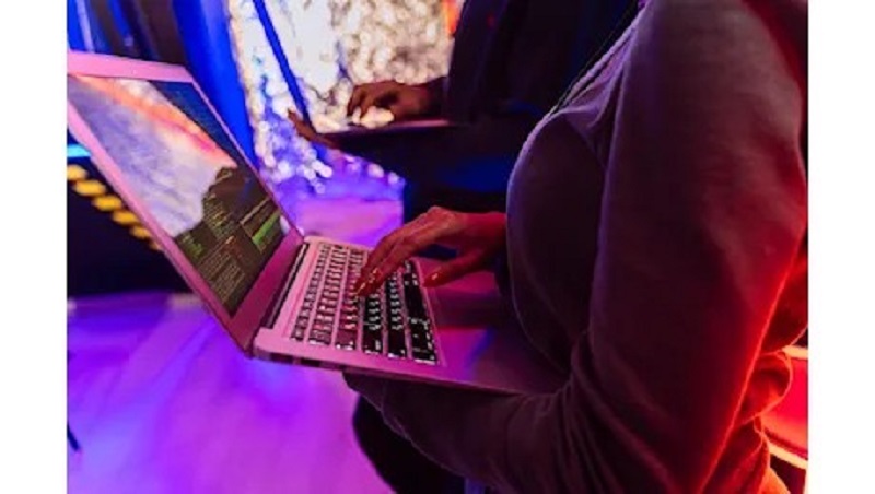 JagbaniOnline's tweet image. ਰੂਸੀ ਹੈਕਰਾਂ ਨੇ ਇਟਲੀ ਦੀਆਂ ਕਈ ਅਹਿਮ ਵੈਬਸਾਈਟਾਂ ਕੀਤੀਆਂ ਹੈਕ
jagbani.punjabkesari.in/international/…
#Russianhackers #Italianwebsites #Hack