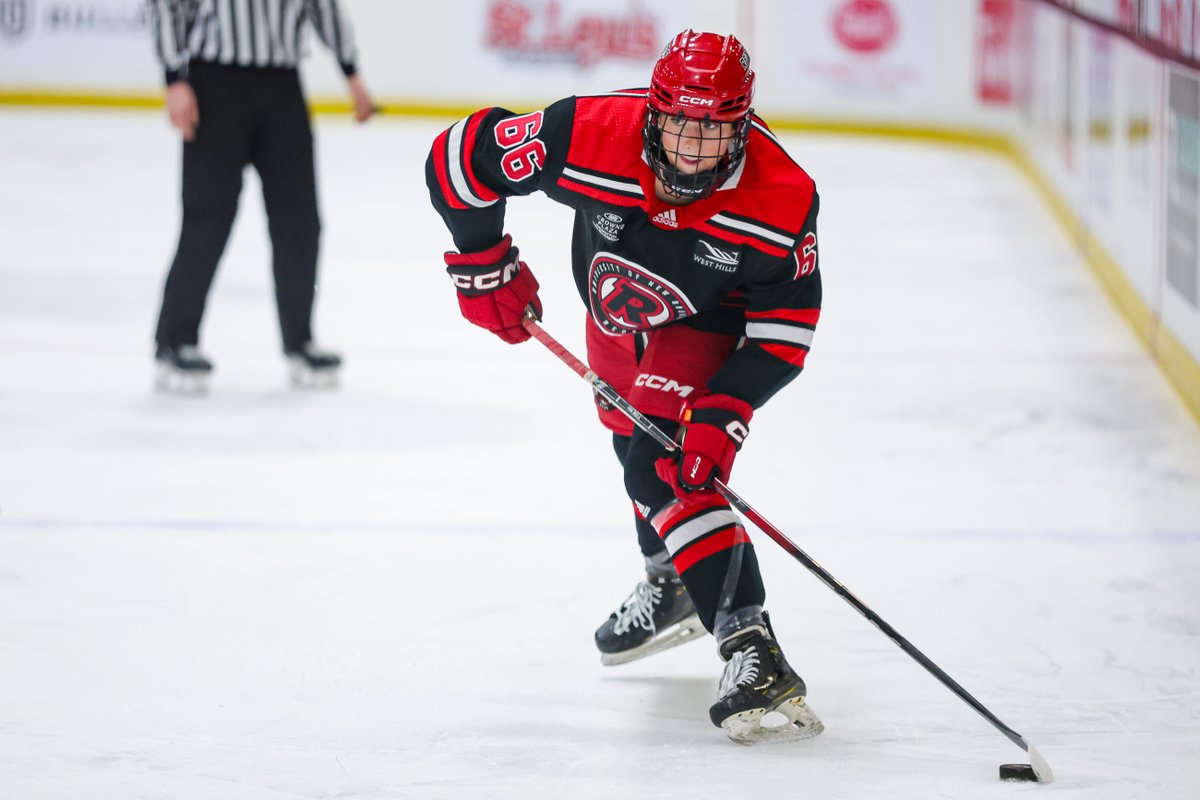 UNB REDS (@unbathletics) on Twitter photo WHKY: <a href="/UNBWHockey/">UNB REDS Women's Hockey</a> beats <a href="/DalTigers/">Dal Tigers</a> 4-3 in OT.
bit.ly/4fUAJRC
Photos by: <a href="/FHarrisphotos/">Fran Harris</a>
#goredsgo WHKY: <a href="/UNBWHockey/">UNB REDS Women's Hockey</a> beats <a href="/DalTigers/">Dal Tigers</a> 4-3 in OT.
bit.ly/4fUAJRC
Photos by: <a href="/FHarrisphotos/">Fran Harris</a>
#goredsgo