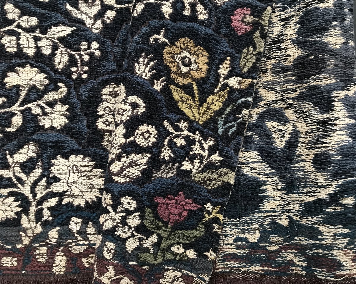 Gainsweaving's tweet photo. The Borrowdale Crewel from our archive - a stunning piece with a bouquet of hand painted flowers left beautiful in its unfinished state.
#gainsboroughweaving
.
.
.
.
#trail #designinspiration #designergoals #interiordesigner #interiorinspiration #handpainted #artisinal https://t.co/paK7N2ER9X