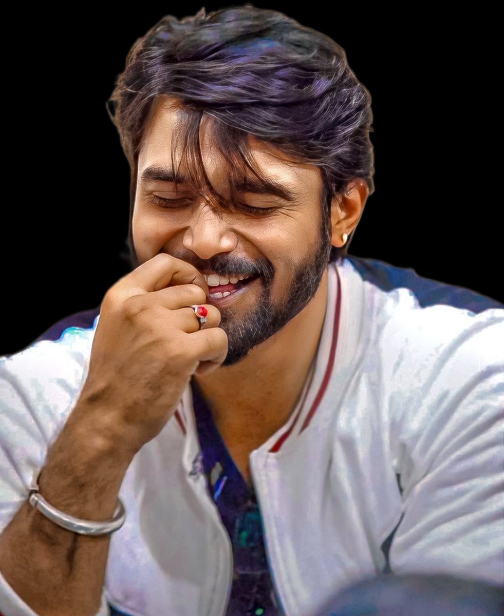 bharathgowtha14's tweet photo. ಬಡವ ಕಾರ್ಡ್, ಸಿಂಪಥಿ ಕಾರ್ಡ್, ಇನ್ನೋಸೆಂಟ್ ಕಾರ್ಡ್,.. ಬಳಸಿ ಕೊನೆವರೆಗೂ ಬರಬೋದು... ಆದ್ರೇ ಕೊನೆಗೆ ಗೆಲ್ಲೋದು ನೈಜವಾದ ವ್ಯಕ್ತಿತ್ವದ ಕಾರ್ಡ್..

EMERGING WINNER TRIVIKRAM https://t.co/d5Kvo13MH6