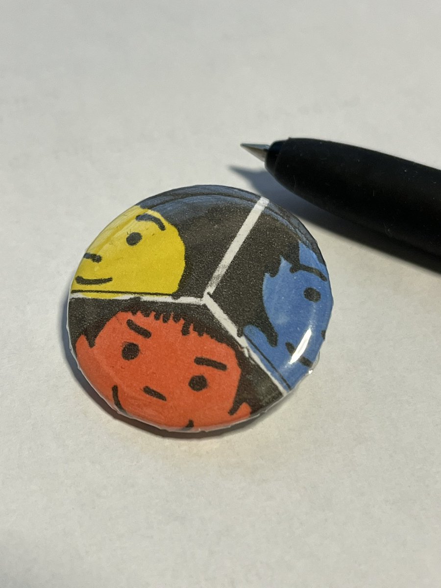 1ファンの試作品です
（<a href="/shotgun_runners/">SHOTGUN RUNNERS</a> 缶バッジ）