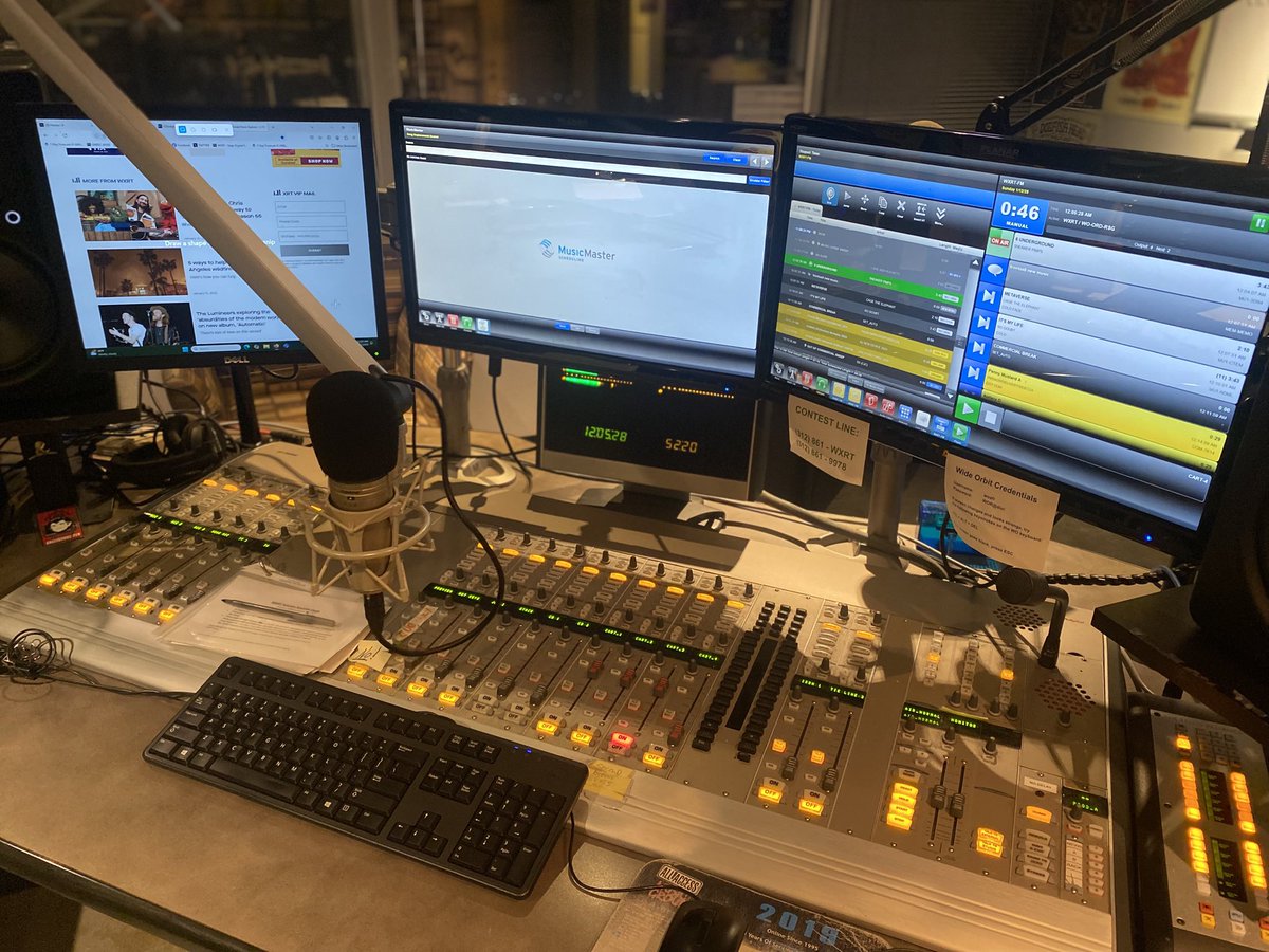 Lara Mondae / WXRT (@laramondae) on Twitter photo Grateful to be on the air tonight playing music for us all night. All cozy broadcasting from the Terri Hemmert Studios. I have a hot tea and a bazillion songs to choose from. Listen in live from anywhere w/ the free Audacy app. <a href="/93XRT/">WXRT Chicago</a> Grateful to be on the air tonight playing music for us all night. All cozy broadcasting from the Terri Hemmert Studios. I have a hot tea and a bazillion songs to choose from. Listen in live from anywhere w/ the free Audacy app. <a href="/93XRT/">WXRT Chicago</a>