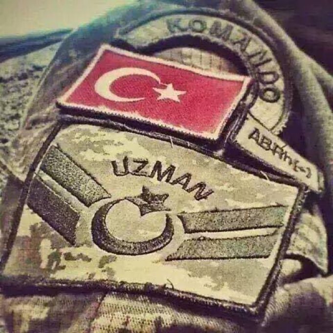 TurhanBozkurTV's tweet photo. 🪖 Herkese kadro var da uzman çavuşa niye yok? https://t.co/rWFgQY19QK