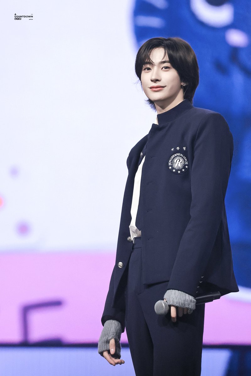 250111 SMTOWN SEOUL D-1

#ANTON #앤톤 #찬영 #RIIZE #라이즈