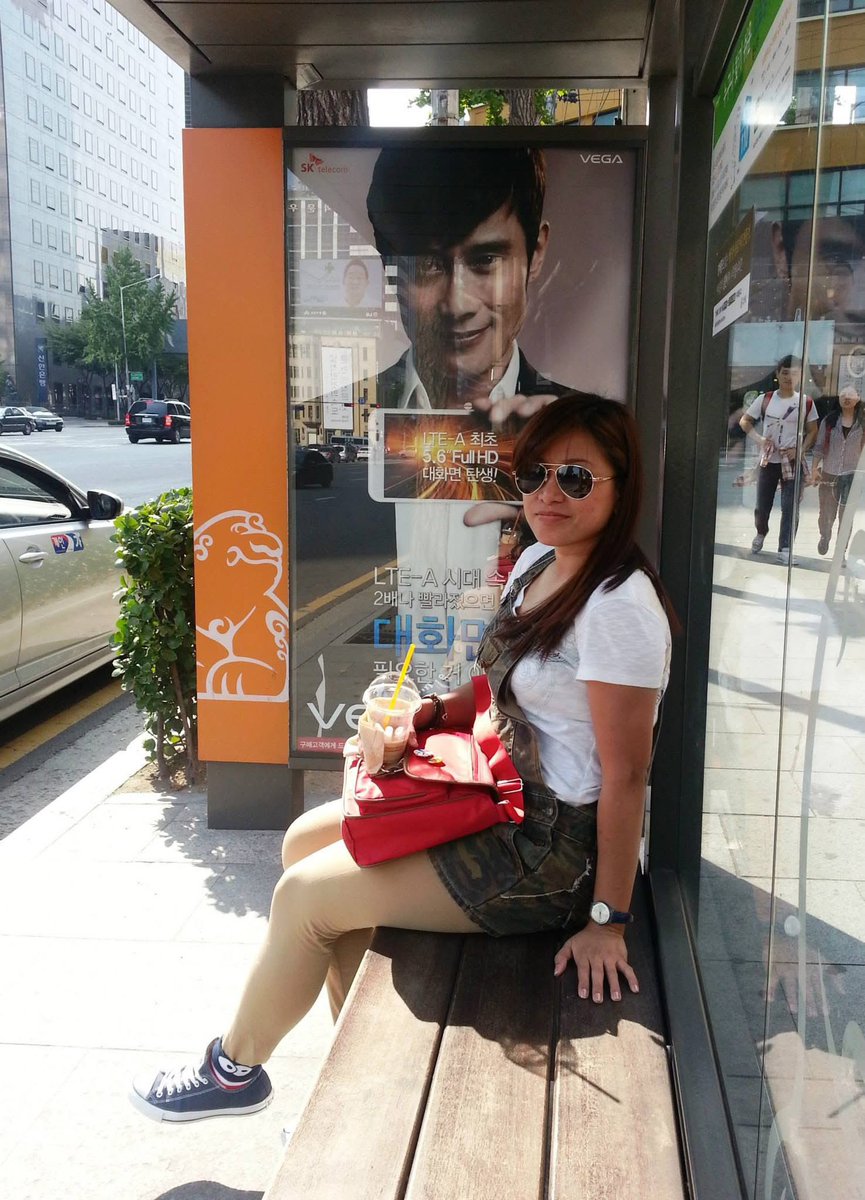 riazen's tweet photo. #SquidGame viewers just discovering #LeeByungHun’s acting prowess, charisma and impressive credentials after watching the series.
Welcome to LBH world 😍

Skl.. first ever visit ko sa South Korea dahil sa pitch ng friends ko na DMZ/JSA tour.. at dahil love ko si Lee Byung Hun 🥰 https://t.co/FXFHobdnbW