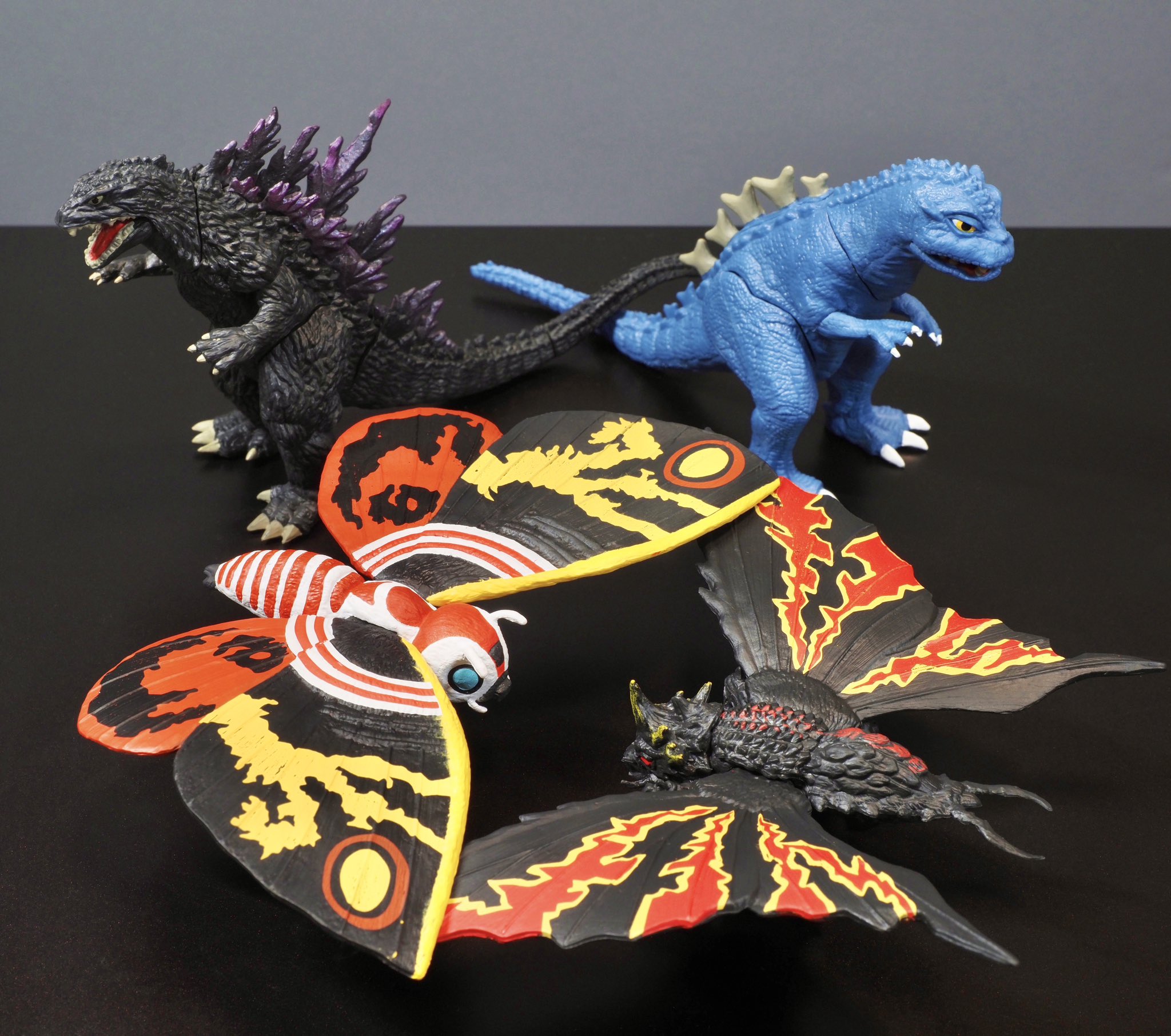 バンダイ モスラ1999 1992 フィギュア ゴジラ対モスラ バンダイ モスラ