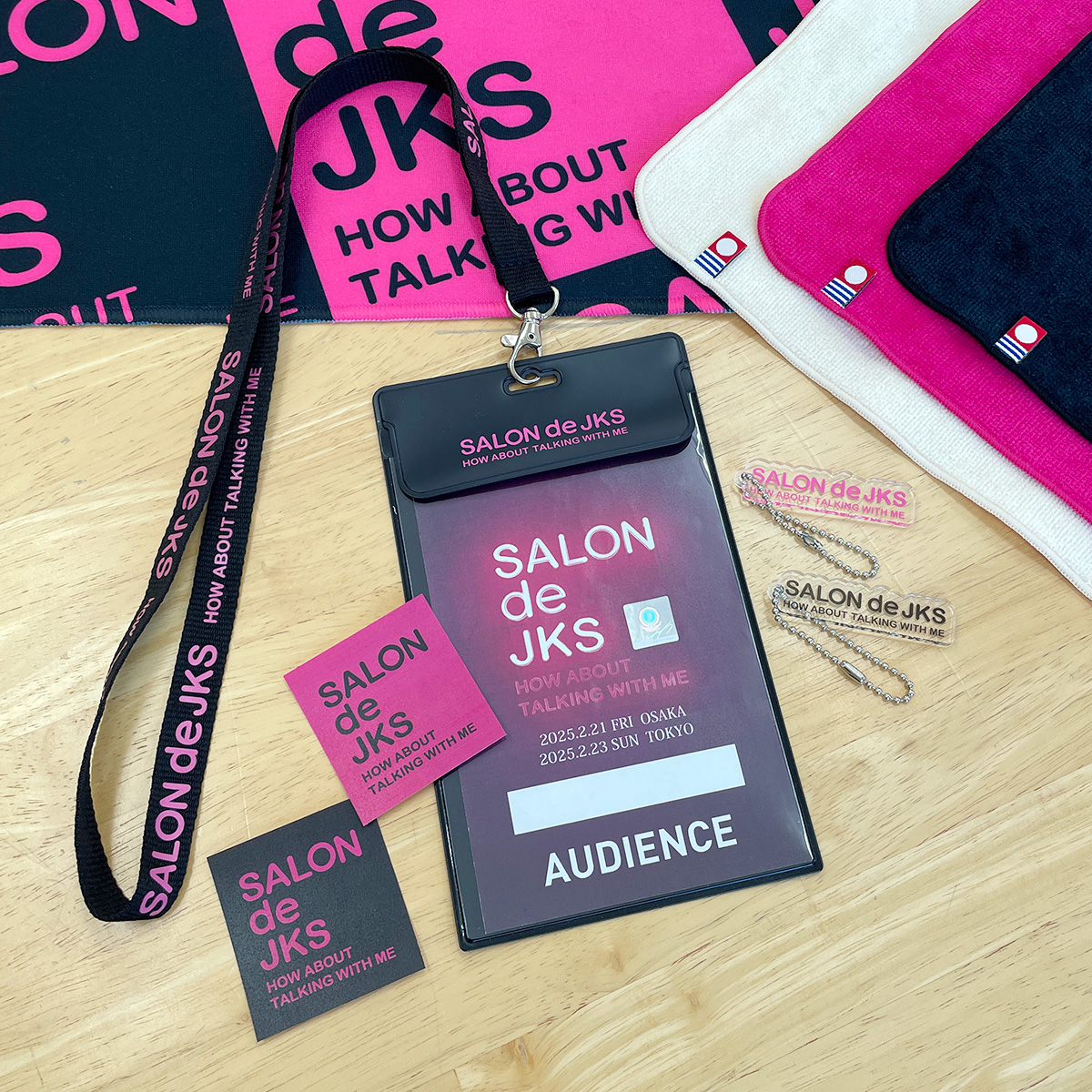 AP_shibuyashop's tweet photo. SALON de #JKS グッズ

オーディエンスパスをイメージしたチケットホルダー❤️

カードを入れたり、今後のイベントにも使えます👏

プレゼントキャンペーン中のアクリルチャームやステッカーで自由にカスタマイズも楽しんでくださいね😃

https://t.co/nIVU7jeDg1

#チャン・グンソク #チャングンソク https://t.co/JGkGZsze4F