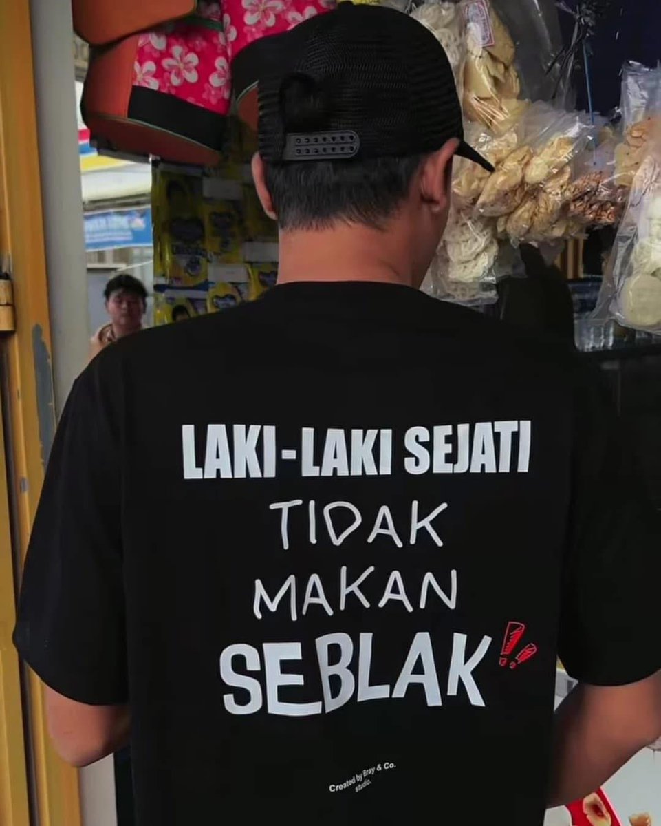 KOS (Komunitas Orang Sinting) (@qrivasi) on Twitter photo 