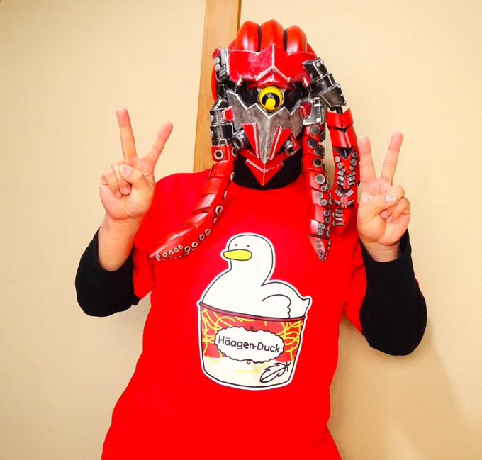 ちなみに今回着ていたTシャツはこんな感じ!スバルちゃんがミオシャからもらったTシャツで、その色違いを注文しました!とても可愛い…! 