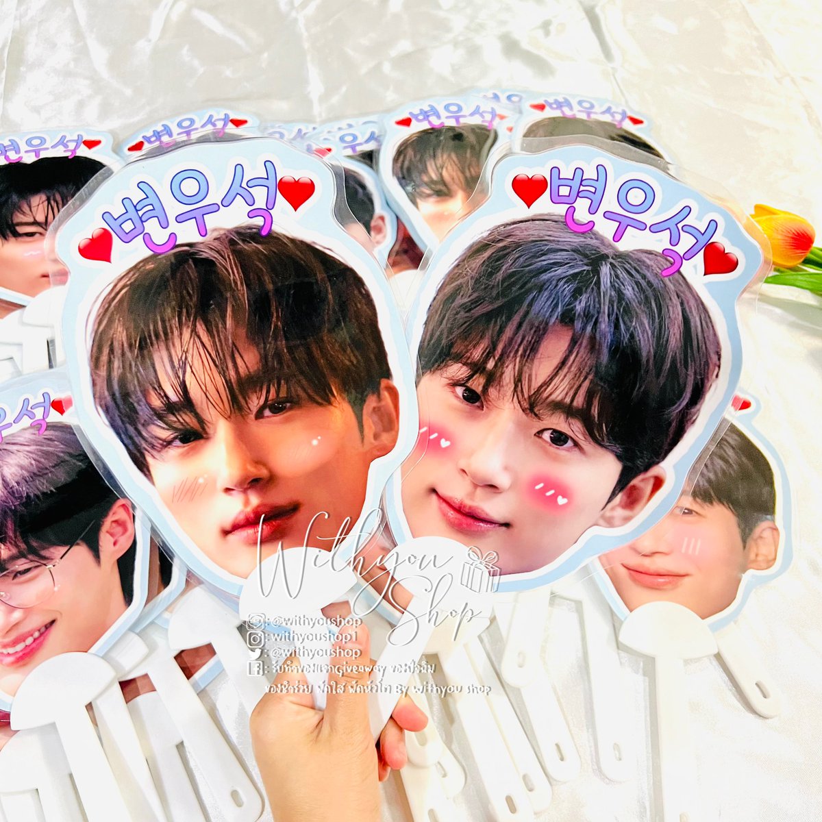 WithyouShop's tweet image. พัดสั่งทำลดราคา #รับทำพัด #พัดใส #พัดหัวโต ตย.ลูกค้าสั่งทำ🙏🏻
👉🏻ราคาโปร มินิ25฿ จัมโบ้45฿
👉🏻เป็นโฟโต้เคลือบ
👉🏻มีด้านเดียว
👉🏻ด้ามสีขาว
#ของปัจฉิม #ของขวัญรับปริญญา #ของขวัญวันปัจฉิม #พัดกลม #รับทำของแจก #รับทำgiveaway #Giveaway #รับปริญญา #ของแจกหน้าคอน #ของแจกแฟนคลับ