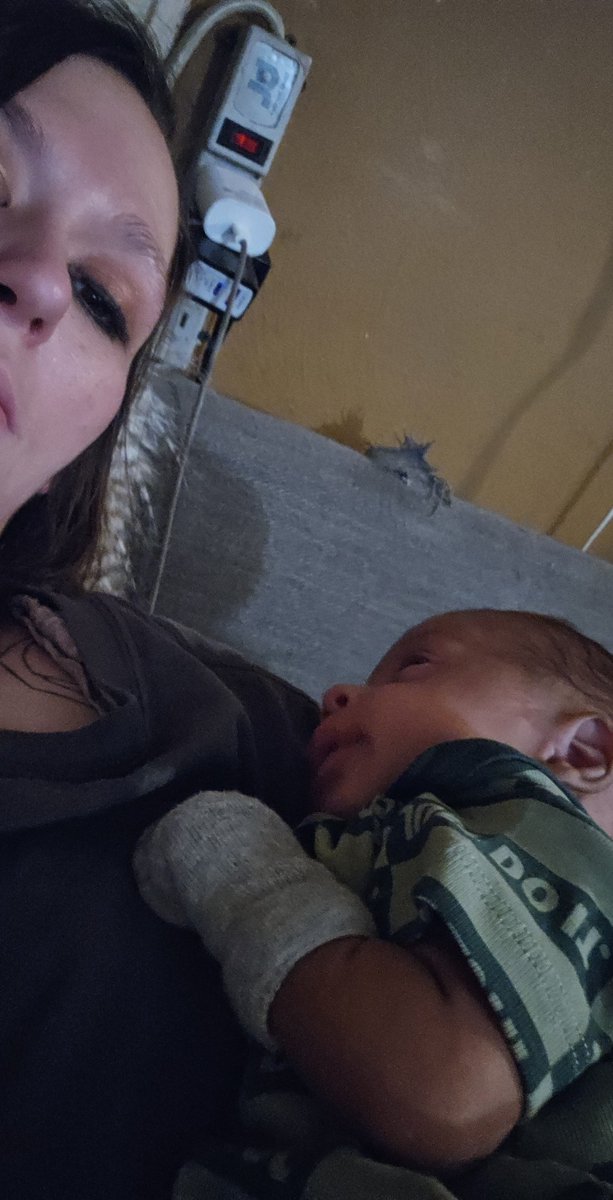 krystyMhill's tweet photo. After almost 2 months of my baby boy being in the NICU (bc our health system is corrupt to the point of of insanity) he is finally home. Love of my life- Silas. https://t.co/lU1ZrRIFQM